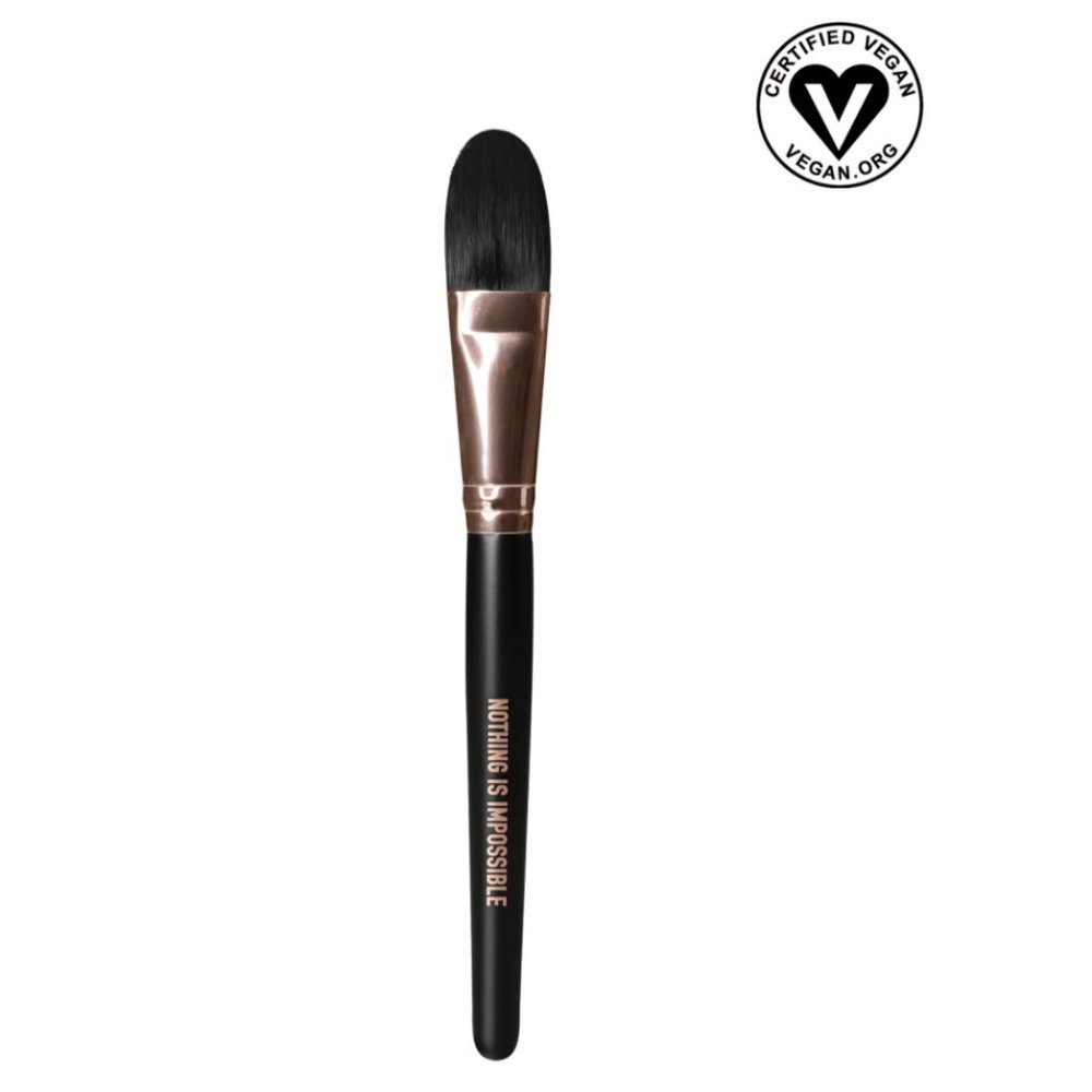REALHER Nothing is Impossible Foundation Brush